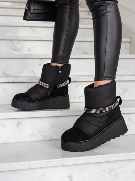 Royalfashion Женские зимние сапоги на танкетке Renosi