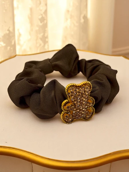 Royalfashion Гумка для волосся з декоративним ведмедиком Satin Teddy