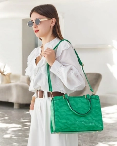 Трав'яний зелений || темно-зелений