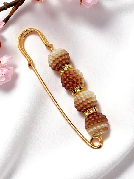 Декоративна жіноча брошка з перлинами Four Pearls