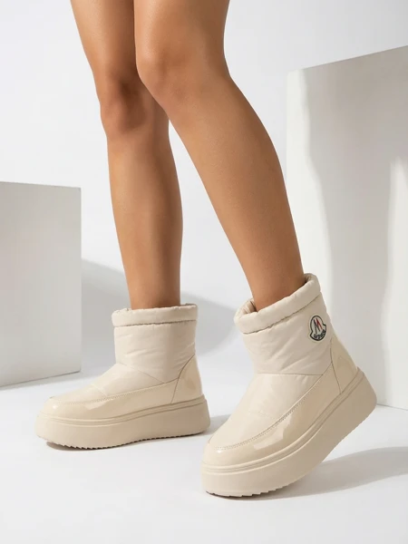 Royalfashion Жіночі черевики на шнурівці Ademra кремового кольору