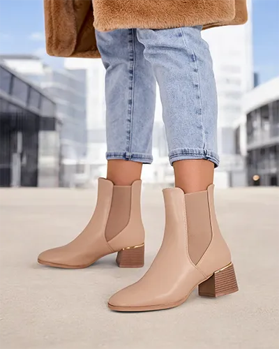 Жіночі чоботи на низьких підборах Royalfashion Eterra