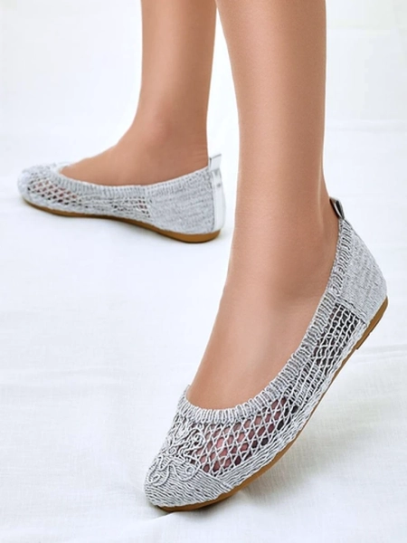 Royalfashion Жіночі перфоровані балетки Annete